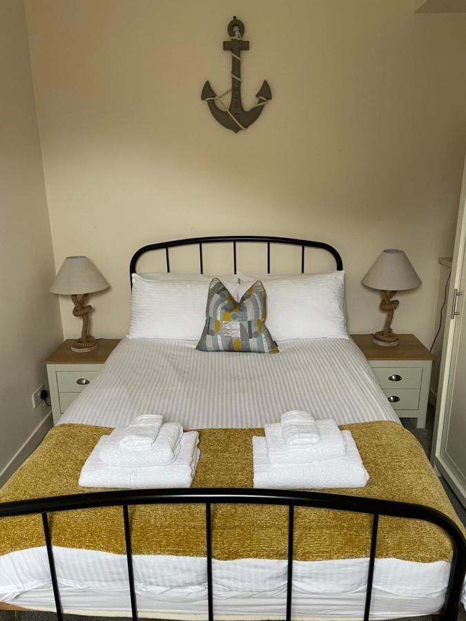 2 Bedroom Flat In Stornoway Town Centre Ngoại thất bức ảnh