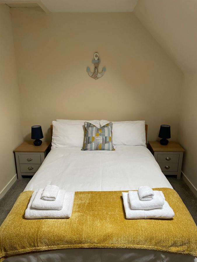 2 Bedroom Flat In Stornoway Town Centre Ngoại thất bức ảnh